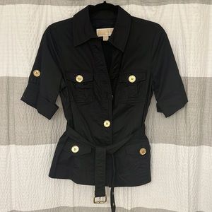 Michael Kors women’s short sleeve trench coat. Black color, gold buttons. Sz 10